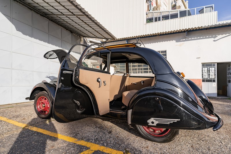 1940 Peugeot 202